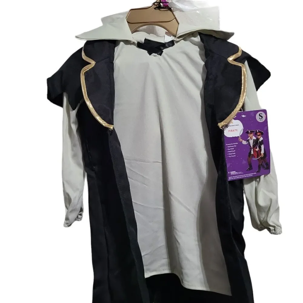 New pirate costume